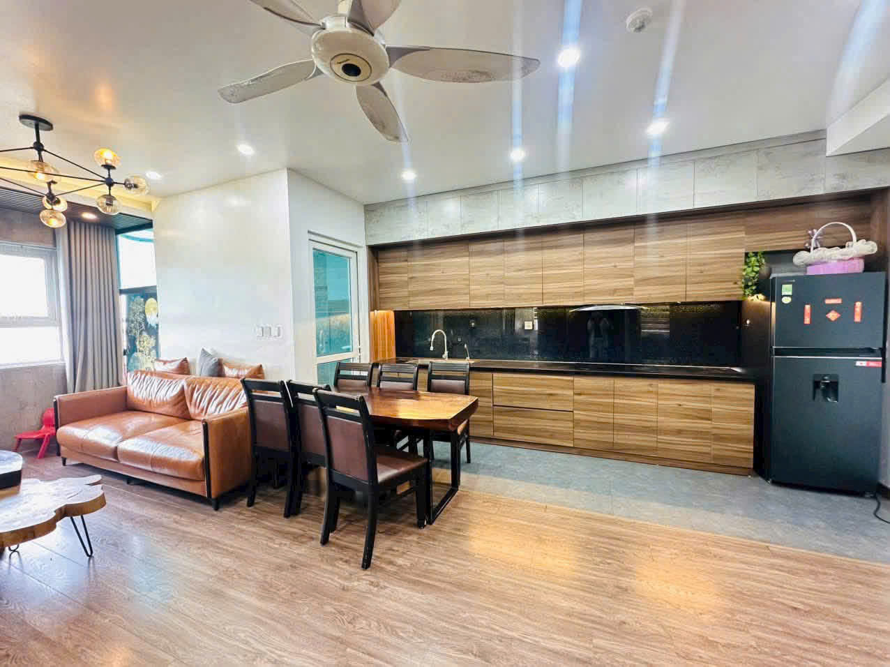 Bán căn hộ góc chung cư Thanh Hà Cienco 5 View thoáng, full nội thất cao cấp