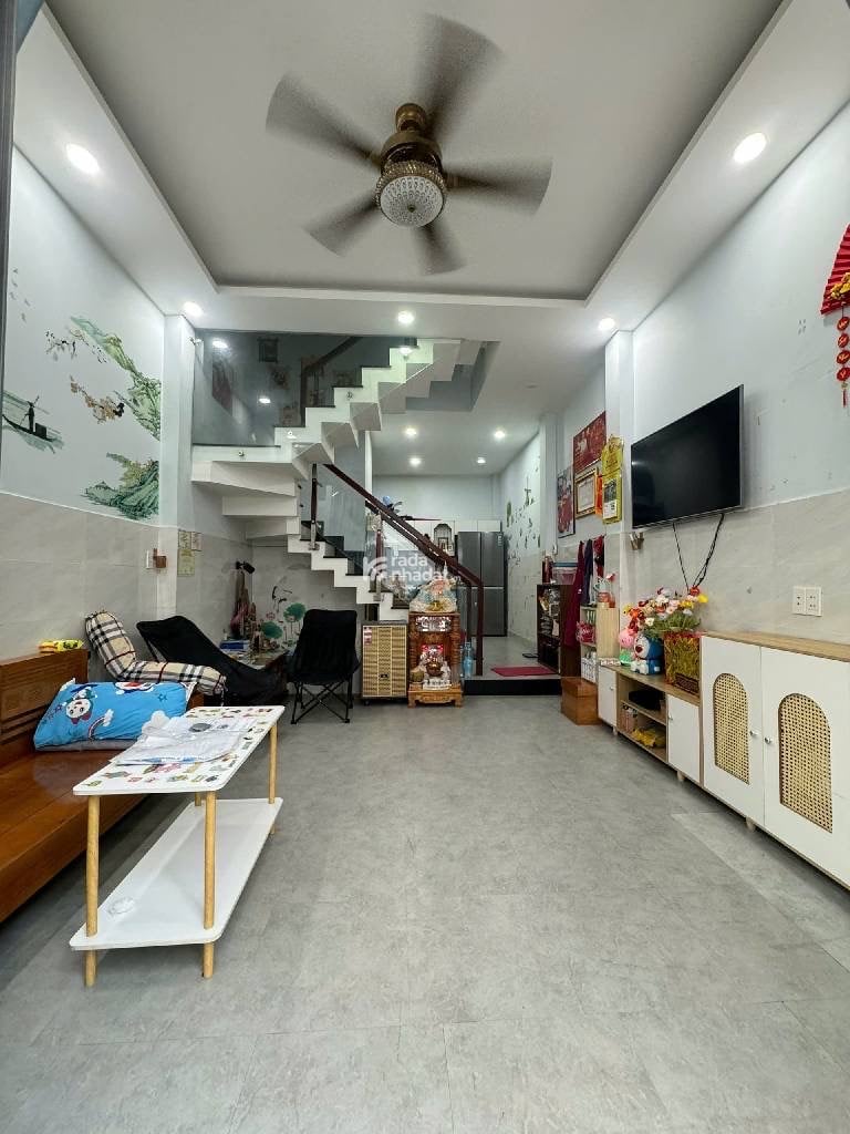 bán nhà 4 tầng đường kenh 19/5 tân phú