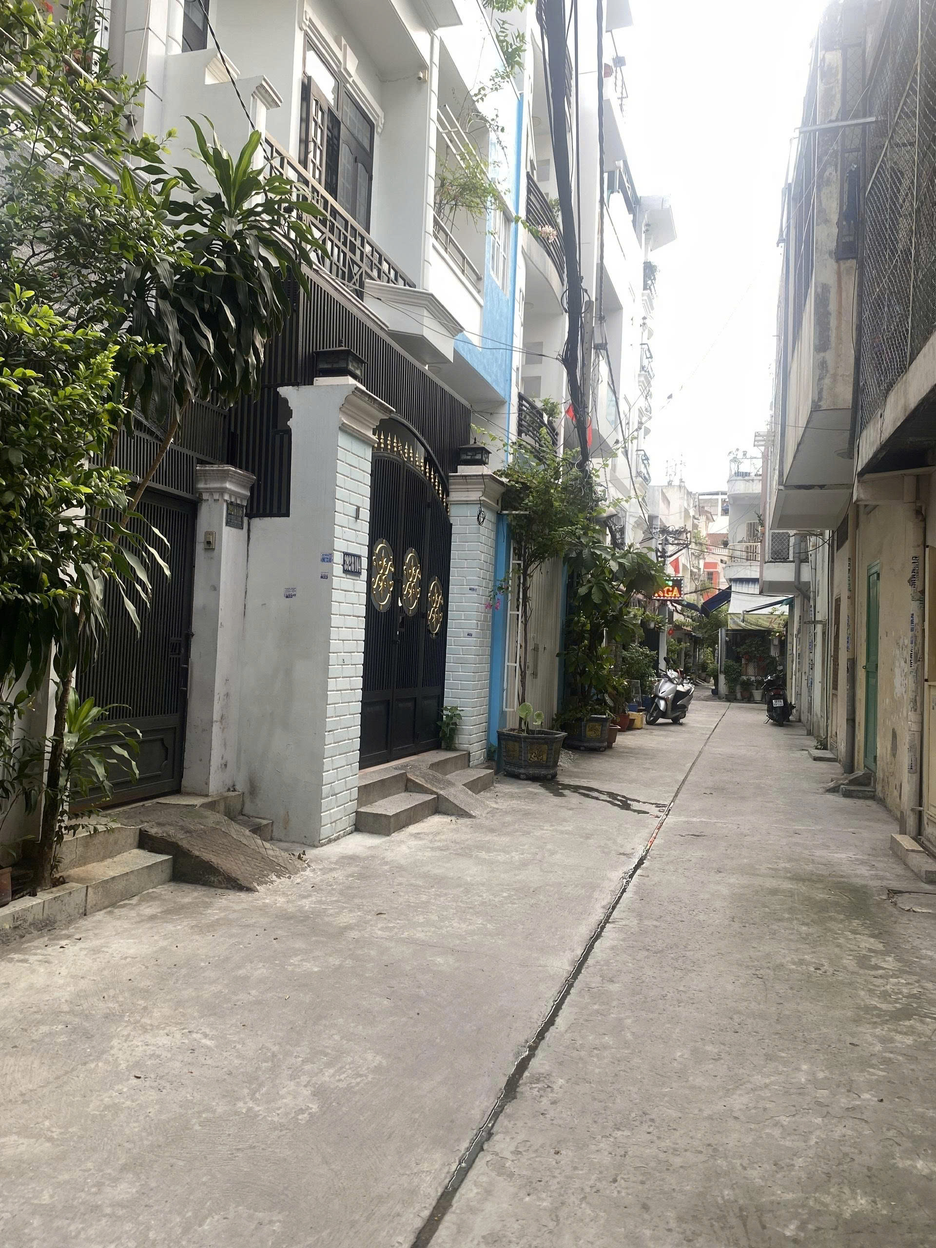 Bán nhà hẻm xe hơi góc 3 mặt tiền hẻm khu Cao Thắng, Quận 10 Giá 13 tỷ