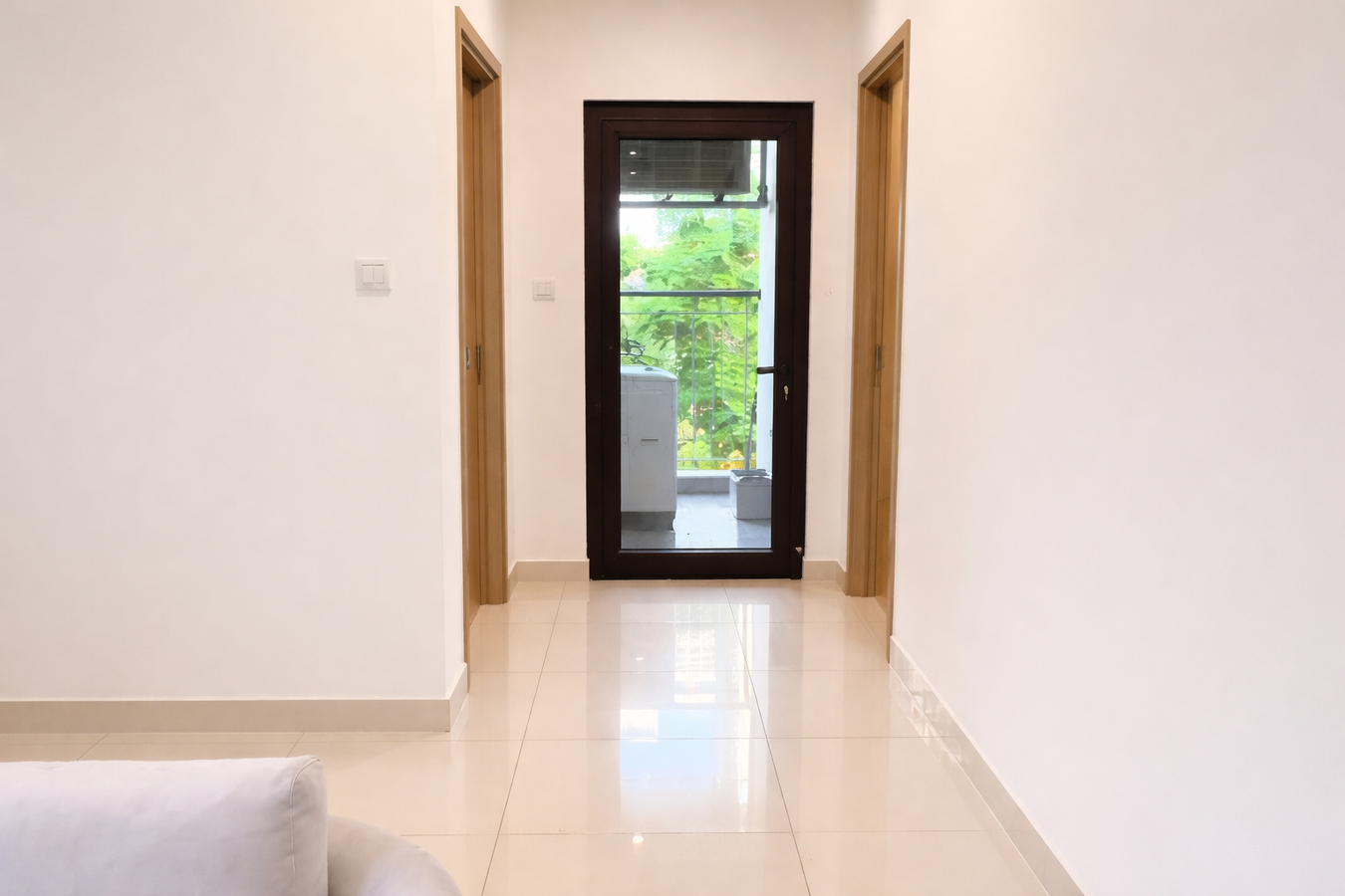 Cần bán 2PN1 69,20m2, phân khu The Origami, giá tốt 3,60tỷ