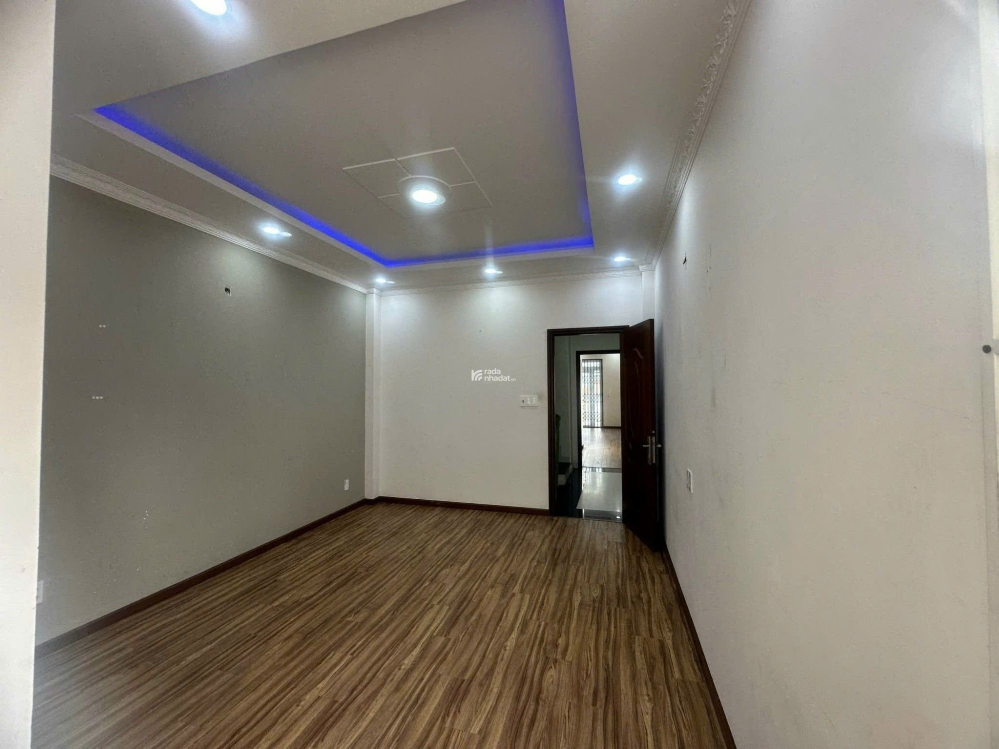 Bán nhà MT Bắc Ái, Tân Phú, 80m2, 5 tầng, 6PN, chỉ 13 tỷ TL