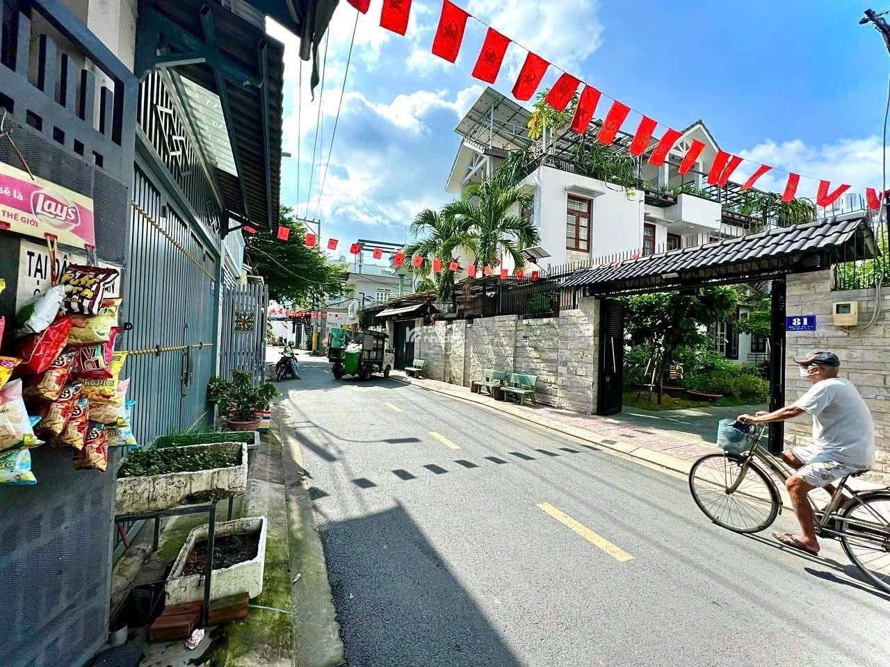 Giảm 500tr, bán gấp dãy trọ 10x35, đường Bàu Trân, Trung An, Củ Chi