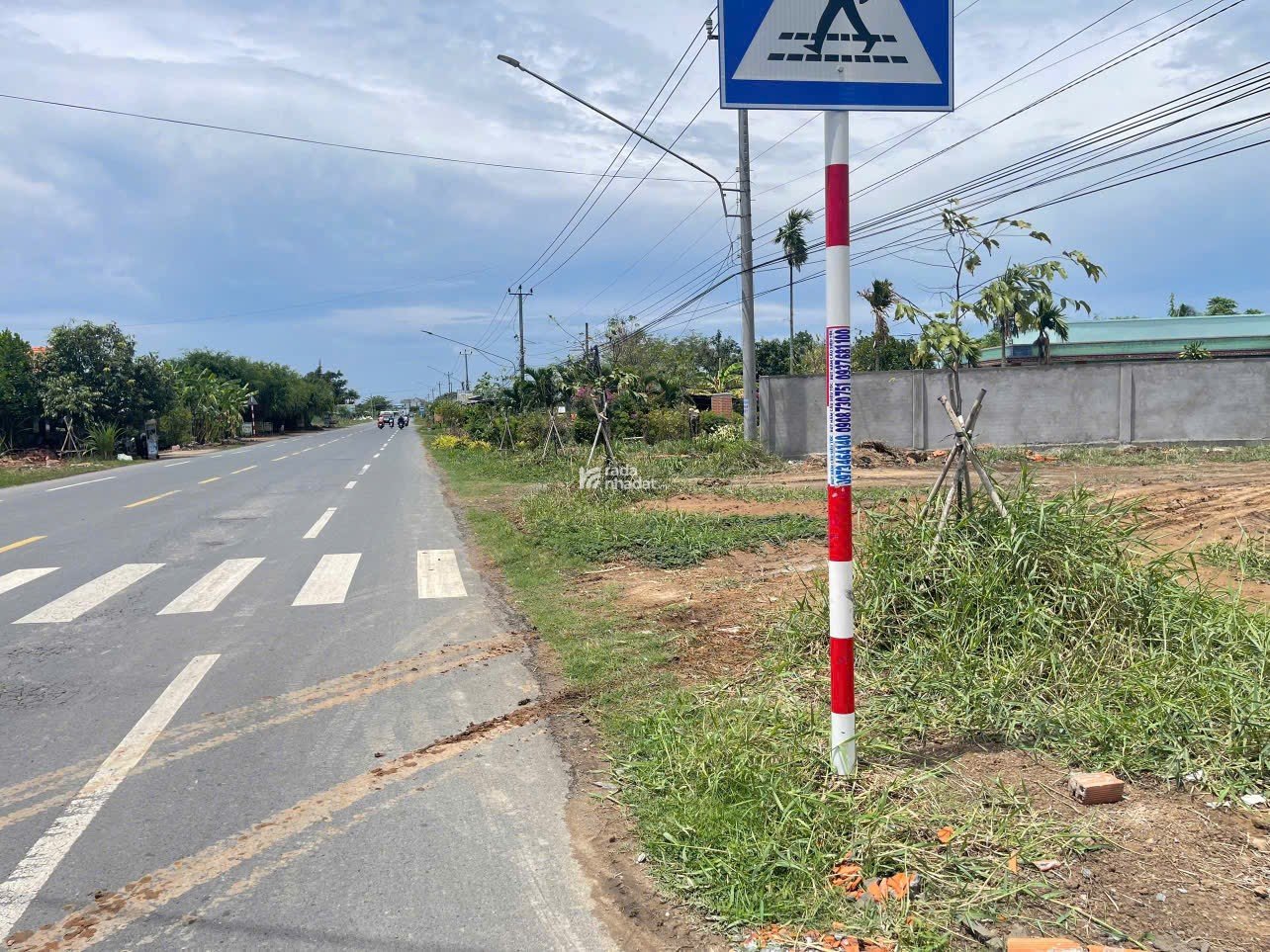Bán đất MT QL50, 100m2 5x20m.Giá 600triệu. TP Gò Công.SHR sang sổ ngay