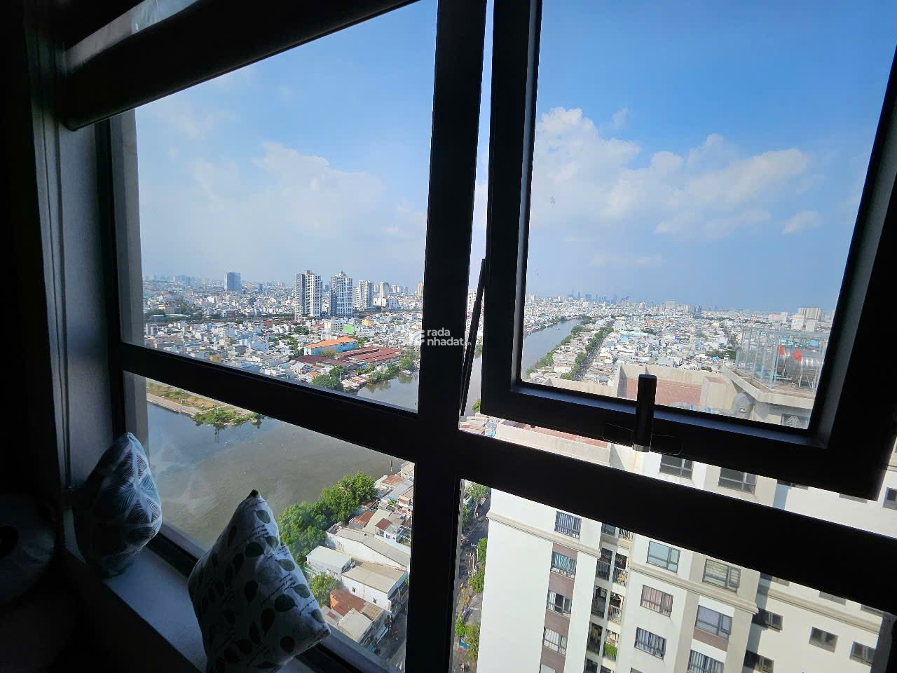 Bán Căn hộ Green River Q8 Hồ Chí Minh