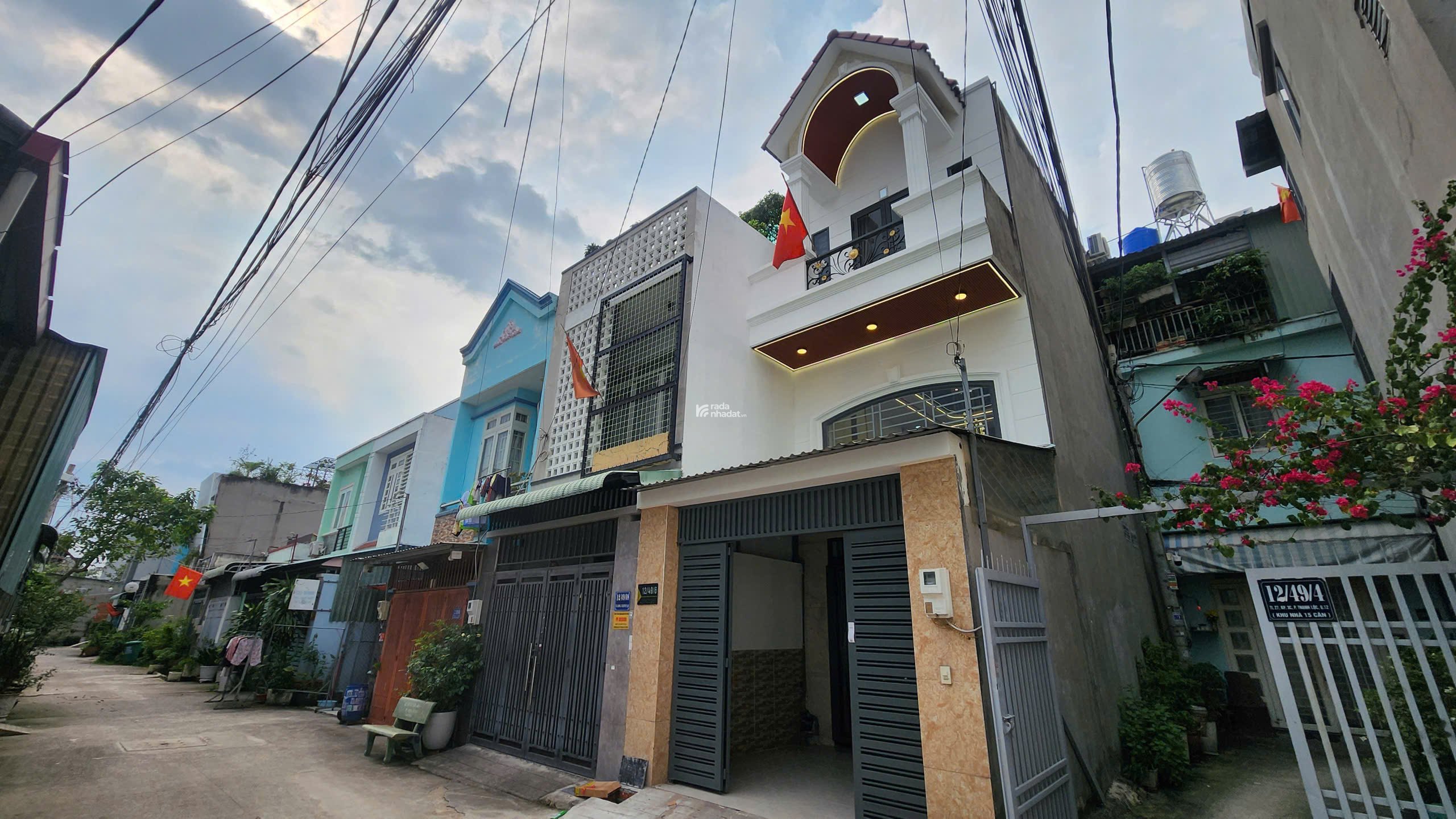 NHÀ ĐẸP TL27 - VỊ TRÍ ĐẮC ĐỊA, ĐƯỜNG Ô TÔ THÔNG 4X16M, Q12