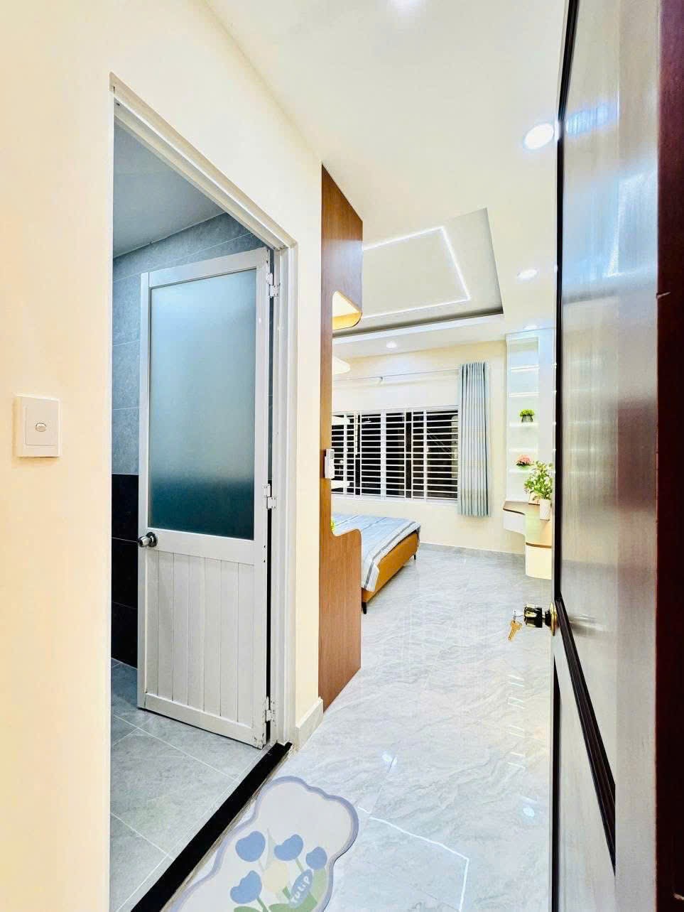 Siêu phẩm bán nhà Nơ Trang Long, P13, Bình Thạnh, 8 tỷ, sổ riêng, tiện ích xung quanh đầy đủ 