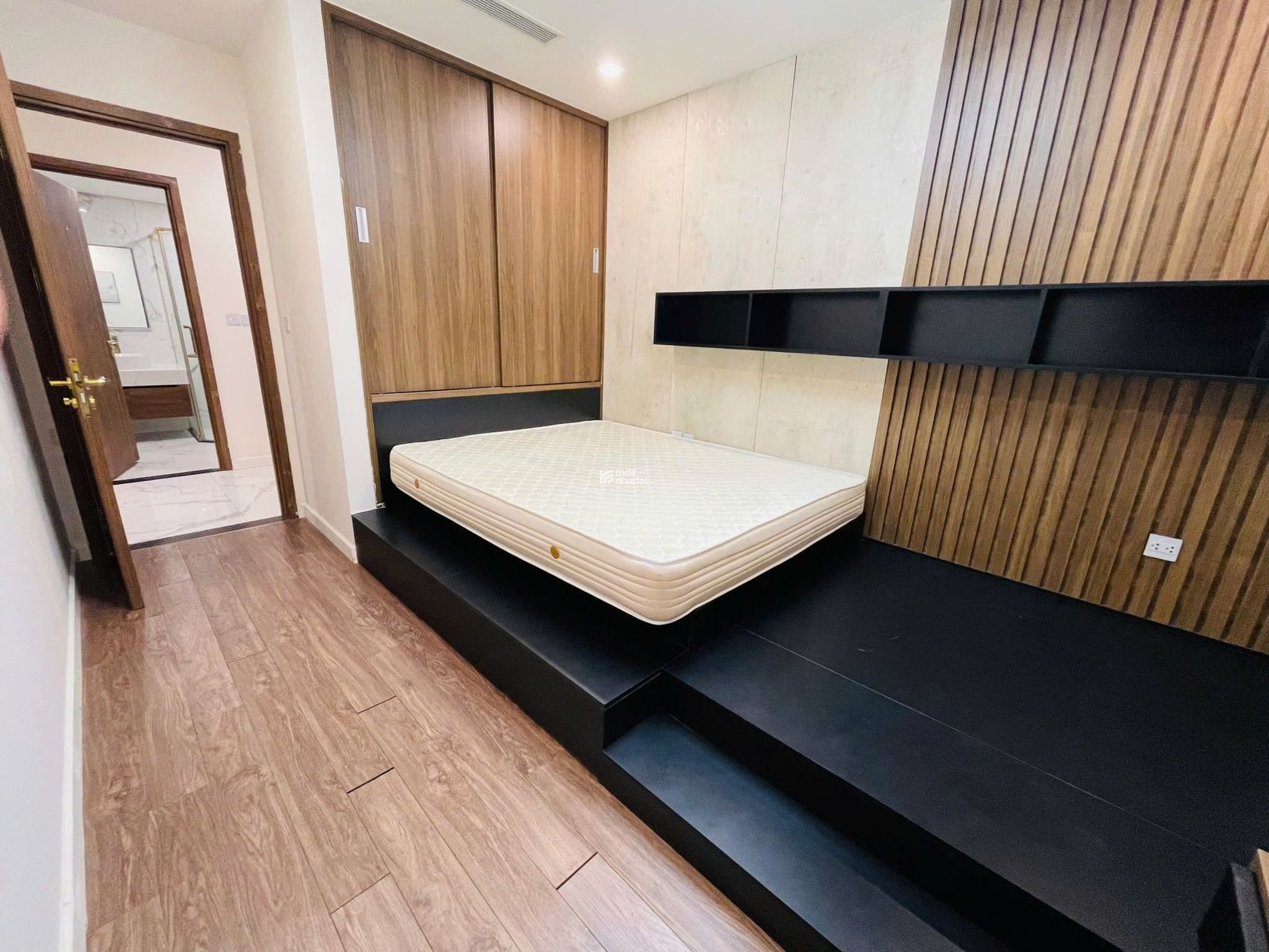 Cho thuê căn hộ chung cư 3PN, 2WC tại tòa L345, Bắc Từ Liêm, Hà Nội