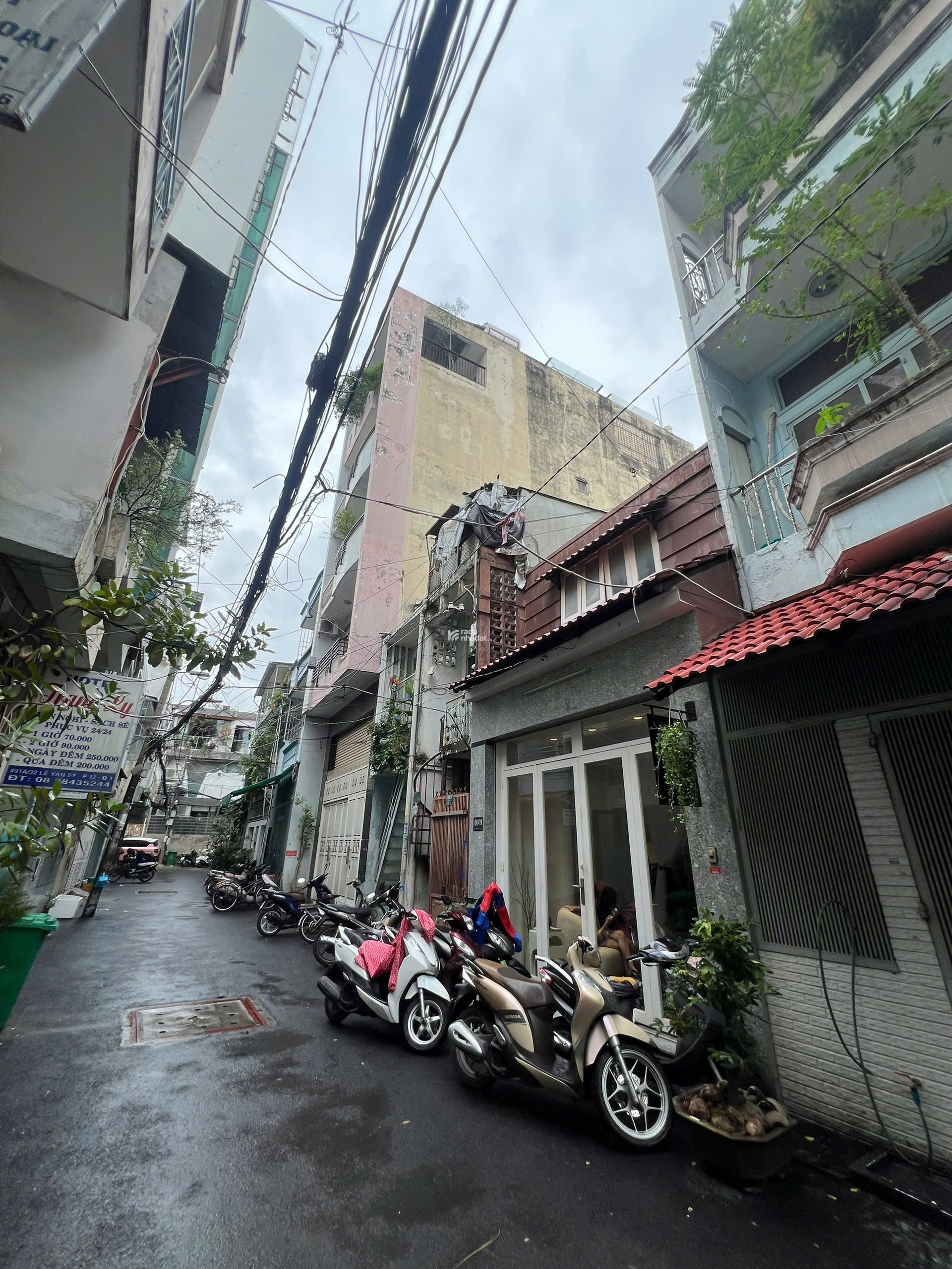 24/7: HOT BÁN NHÀ 491/1 BIS LÊ VĂN SỸ, HẺM XE TẢI TỚI NHÀ P12, Q3 ( 9 TỶ 8 BL )