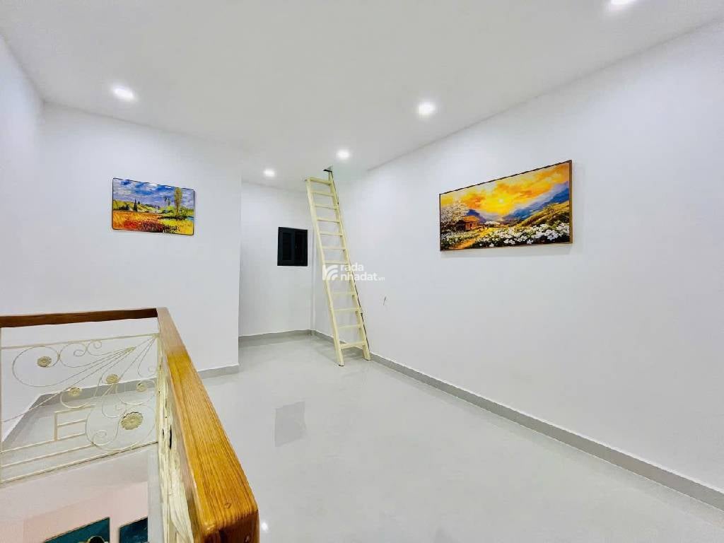 SÁT MT DUY TÂN, PHÚ NHUẬN, 38M2 CÓ KC Ở NGAY. GIẢM 290TR CHỈ CÒN 5T TL 
