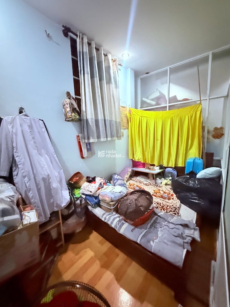 NGAY CHỢ VẢI, HẺM XE HƠI NGUYỄN SƠN, TÂN PHÚ, 30M2 NGANG HIẾM CÓ. GIẢM 550TR CHỈ 3.35T