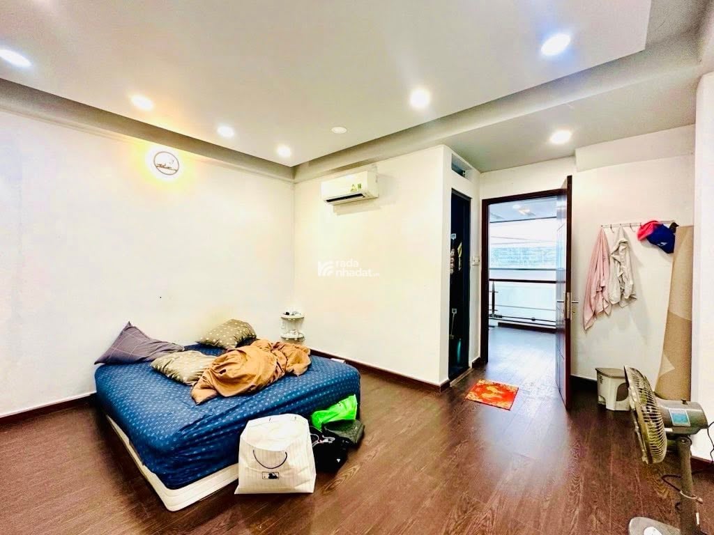 GIÁP LUỸ BÁN BÍCH - HXH - NHÀ ĐẸP 52M NGANG 4.5 - 3 TẦNG - 3PN TẦM 5.X