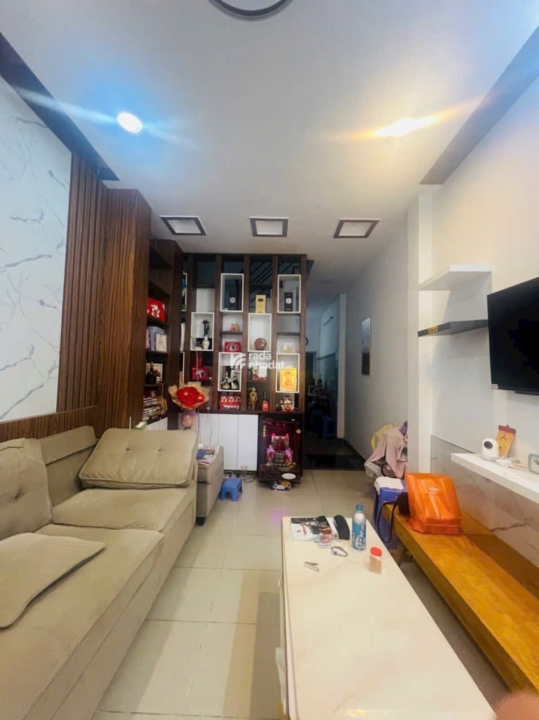 Bán nhà hẻm xe hơi, 50m2, 3pn, sổ vuông A4, Ngay chợ Hạnh Thông Tây, Gò Vấp, nhỉnh 4 tỷ