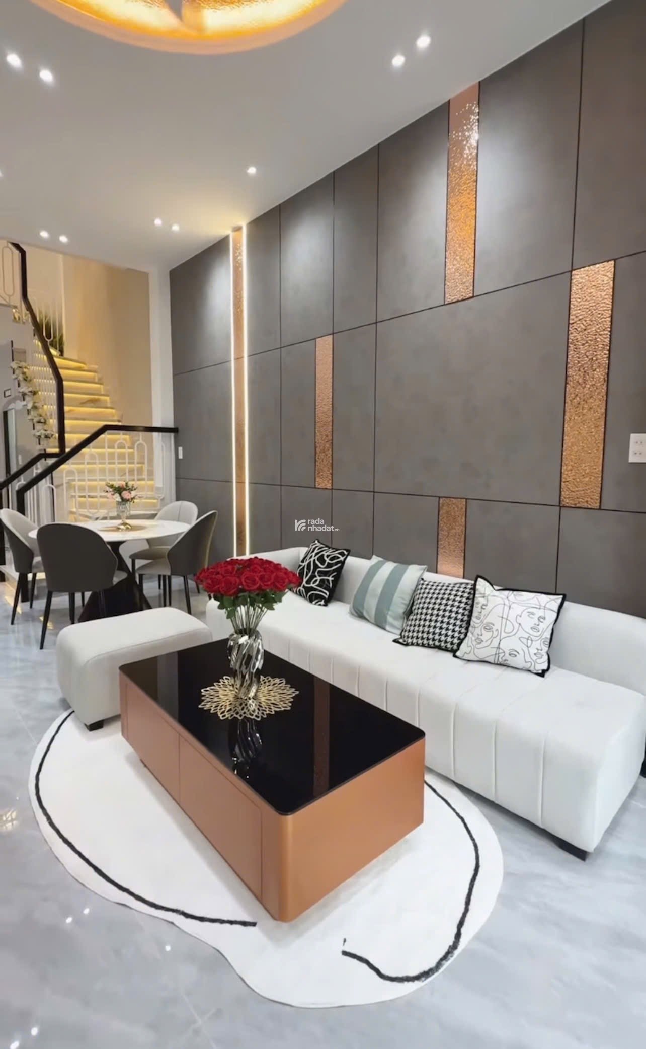 Bán nhà 2 lầu 3tỷ750, 45.5m2, LÊ QUANG ĐỊNH P11 Q.BÌNH THẠNH, SỔ HỒNG RIÊNG