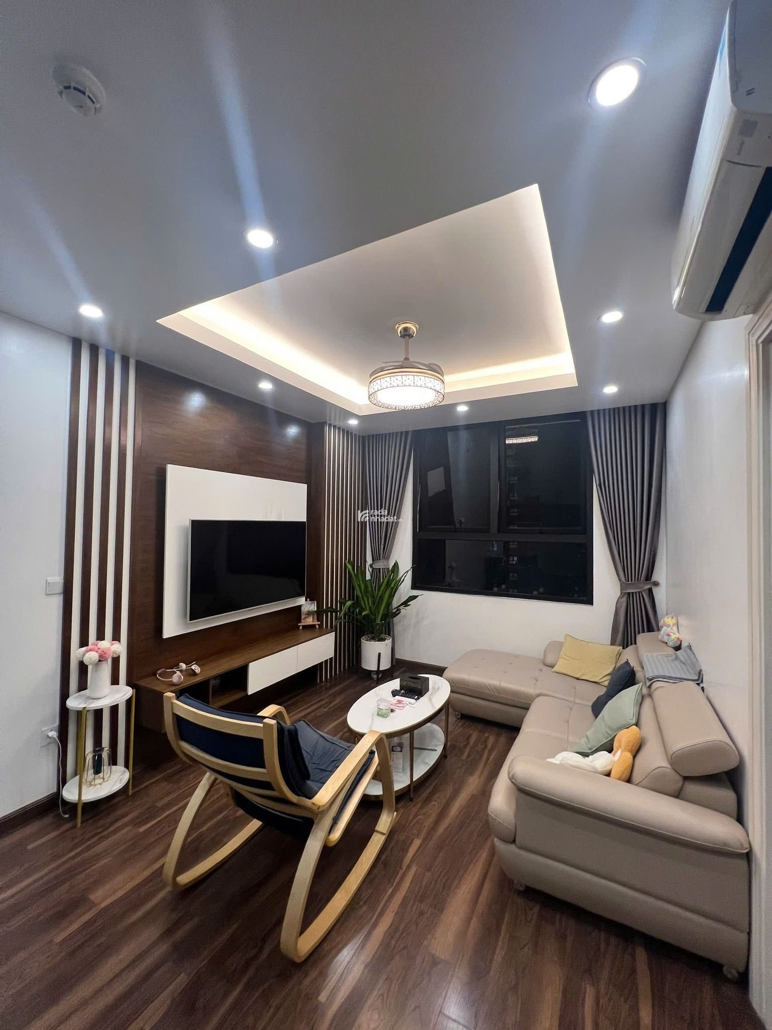 Việt Hưng - Căn Hộ Eco City - 68m2 - Full Đồ - 10Tr