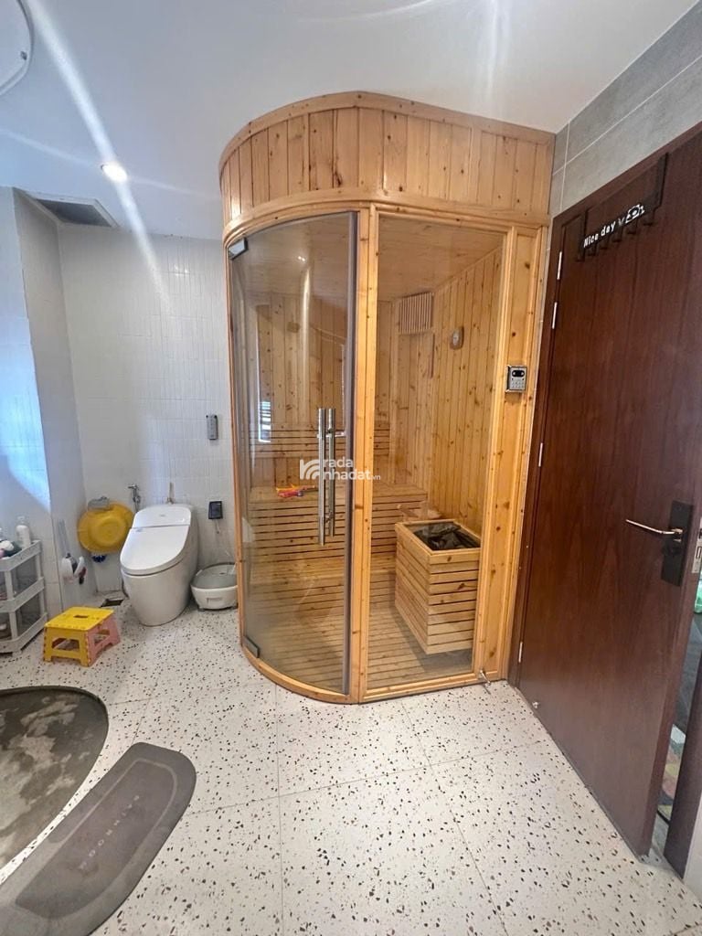 BÁN NHÀ BIỆT THỰ KDC BỘ CÔNG AN 3 LẦU BTCT THANG MÁY - XE HƠI NGỦ TRONG NHÀ 