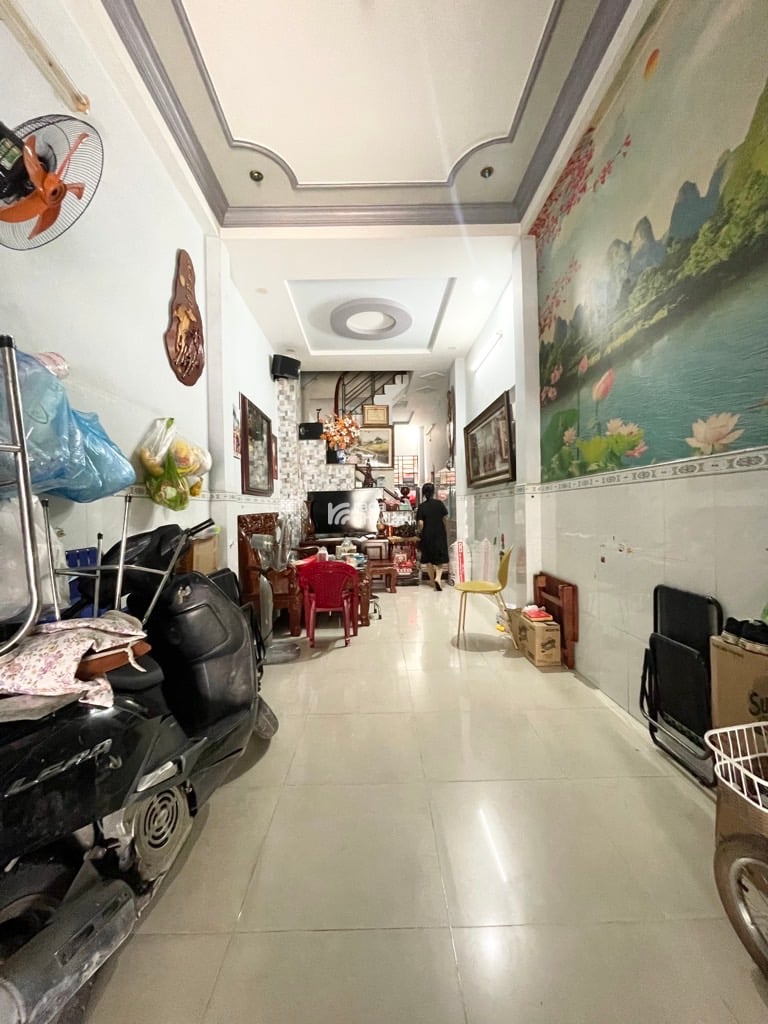 SÁT HXH NI SƯ HUỲNH LIÊN, TÂN BÌNH, 4 TẦNG CÓ KC Ở NGAY. GIẢM 350TR CHỈ 4.93T TL 