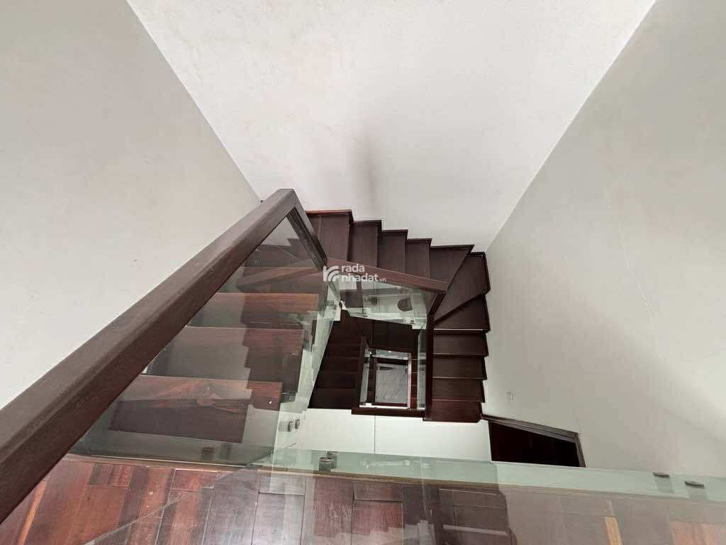 NGUYỄN PHI KHANH TÂN ĐỊNH  QUẬN 1