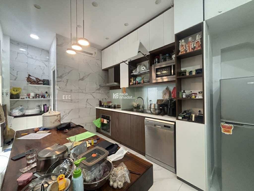 NGUYỄN PHI KHANH TÂN ĐỊNH  QUẬN 1