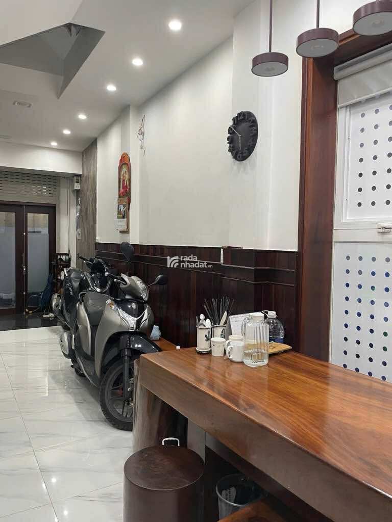 NGUYỄN PHI KHANH TÂN ĐỊNH  QUẬN 1