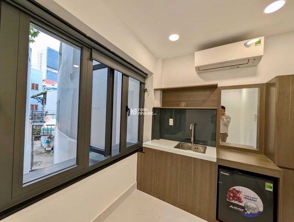 CHDV THÍCH QUẢNG ĐỨC, PHÚ NHUẬN, 5 TẦNG CÓ DÒNG TIỀN 45TR. GIẢM 200TR CHỈ 8.8T