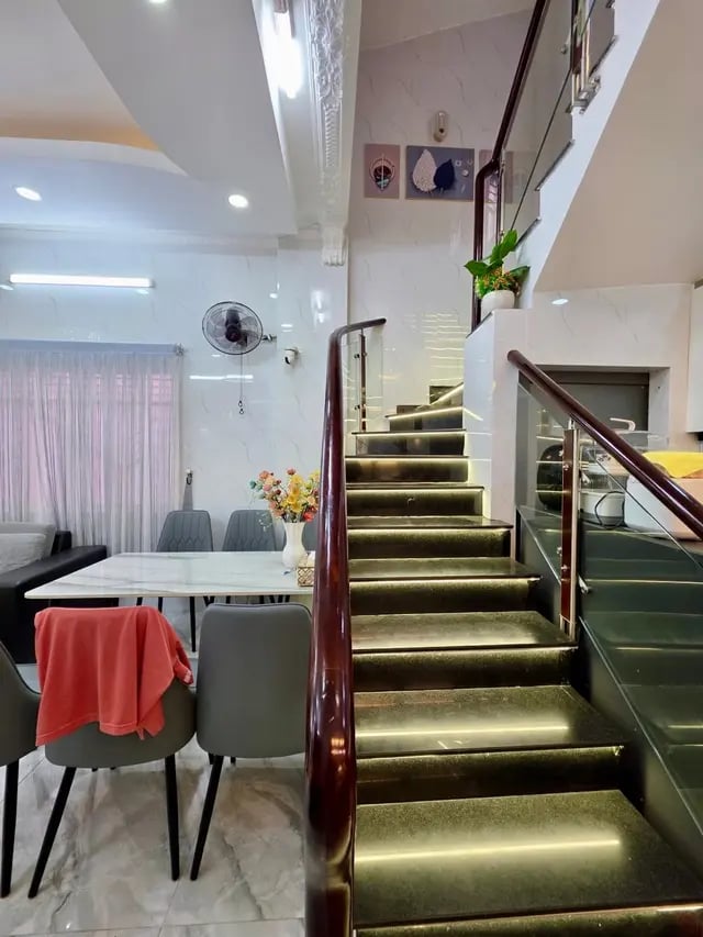 BÌNH THỚI Q11 LUNG LINH, HẺM 6M, 5 TẦNG, 4M X10M - GIÁ NGỌT NGÀO 8.5 TỶ (CÓ TL)