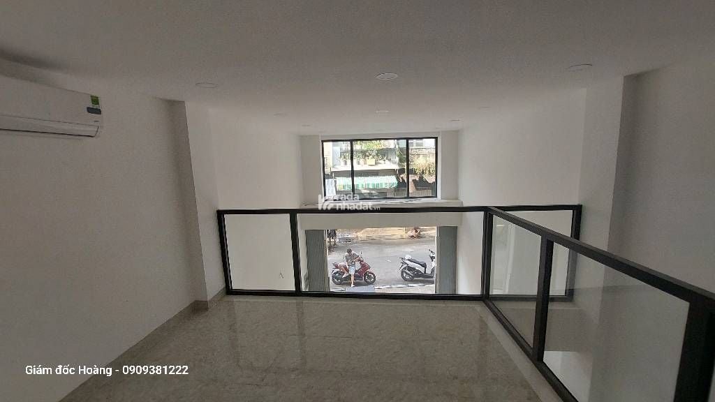 TRUNG TÂM QUẬN 5-7 TẦNG THANG -MẶT TIỀN LÃO TỬ  ĐƯỜNG 12M-DT: 4.1/5.1*12.8M- 19 TỶ 6