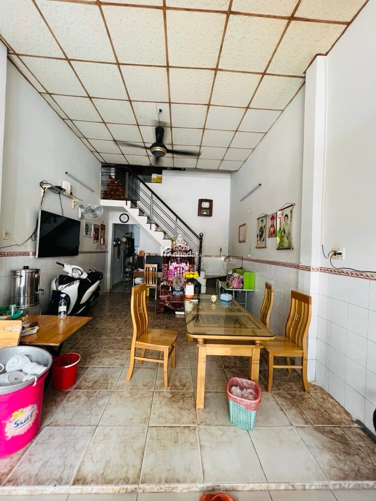 GIẢM  1 TỶ CHỐT GẤP  GIÁ CHỈ 6,5 TỶ TL 135M2  ĐƯỜNG NHỰA XE TẢI THÔNG 30M RA TRƯỜNG CHINH - TIỆN KD