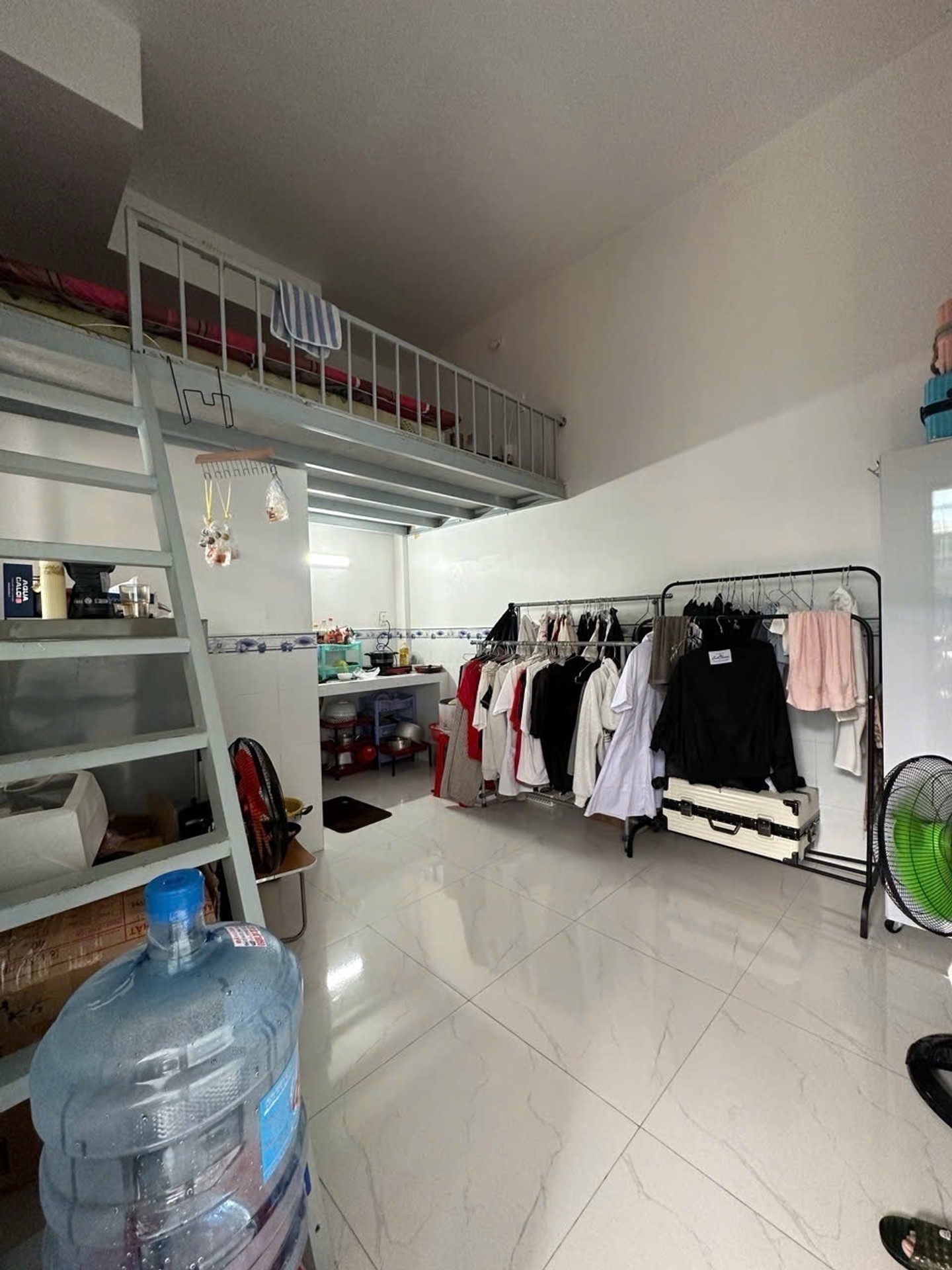 SÁT MT QUỐC LỘ 13, BÌNH THẠNH, 216M2 CÓ DÒNG TIỀN. GIẢM 350TR CHỈ 25T