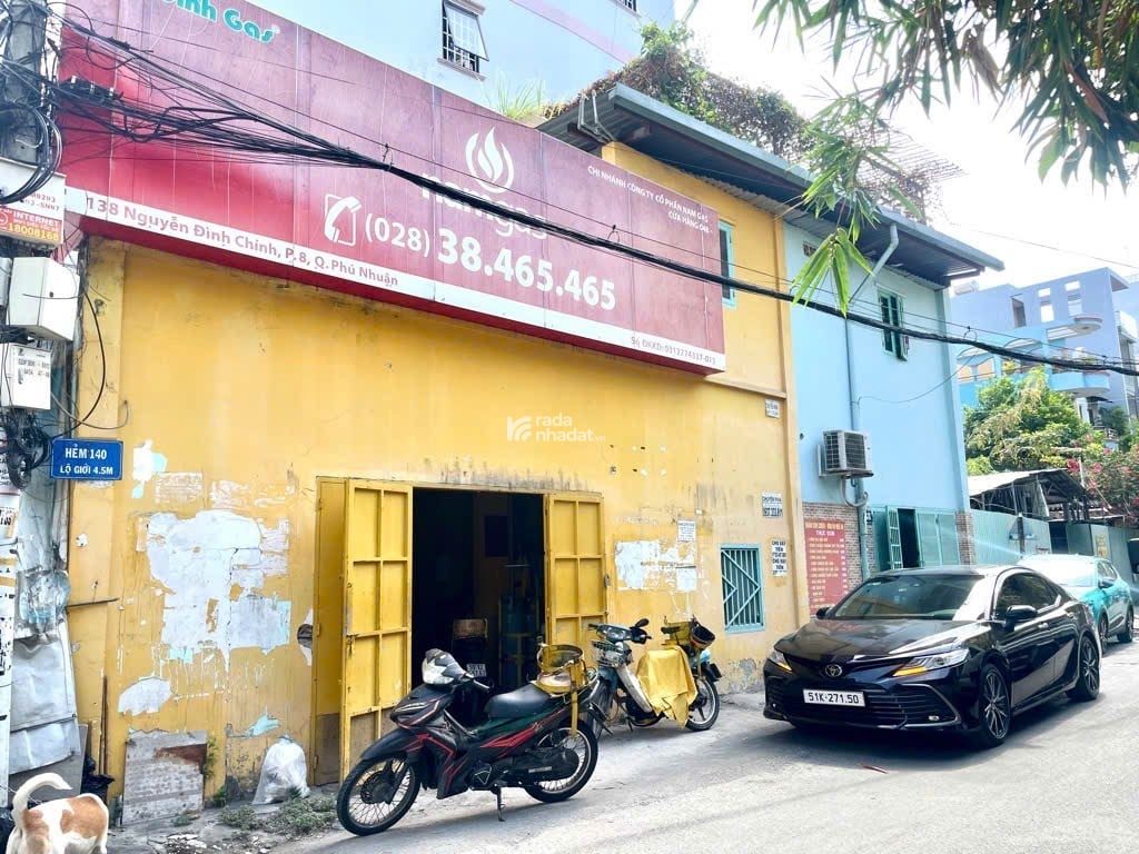 NHÀ MẶT PHỐ - LÔ GÓC - NGANG BỀ THẾ HƠN 13M - KINH DOANH VÔ ĐỐI - NGAY NGUYỄN VĂN TRỖI