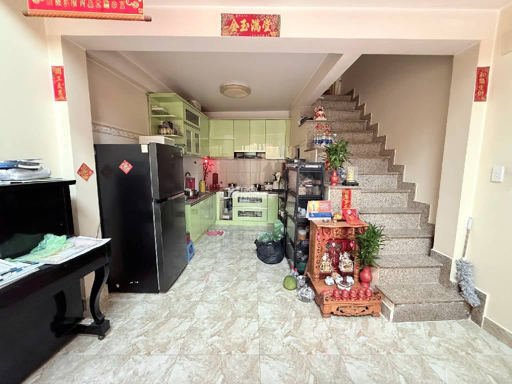 KHU VIP SÁT Q1. HẺM XE HƠI VẠN KIẾP, BÌNH THẠNH, 27M2 CÓ KC Ở NGAY. GIẢM 650TR CHỈ 6.4T