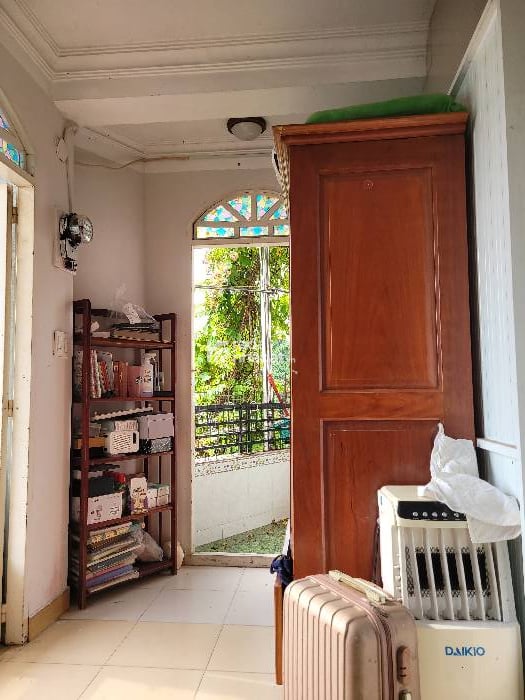 BÁN NHÀ PHẠM VĂN HAI 48M2 5 TẦNG GIÁ 12.8 TỶ GÓC 2 MẶT HẺM NHỰA Ô TÔ NGAY CHỢ KINH DOANH ĐỈNH