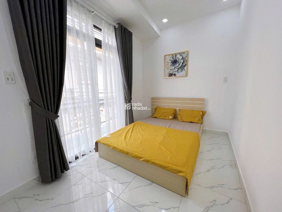 Bán nhà xây ở tâm huyết Bình Hưng Hòa B 