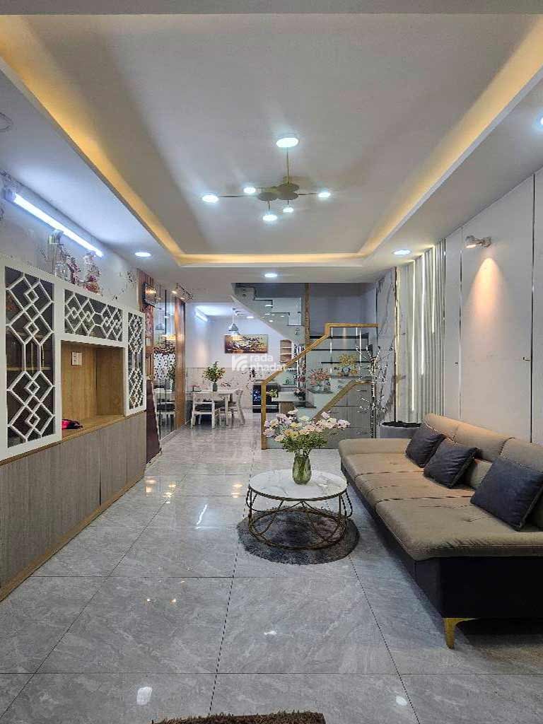 BÁN NHÀ 40M2 - ÔTÔ NGỦ TRONG NHÀ - FULL NỘI THẤT - CHỢ PHẠM VĂN BẠCH TÂN BÌNH - NHỈNH 3 TỶ