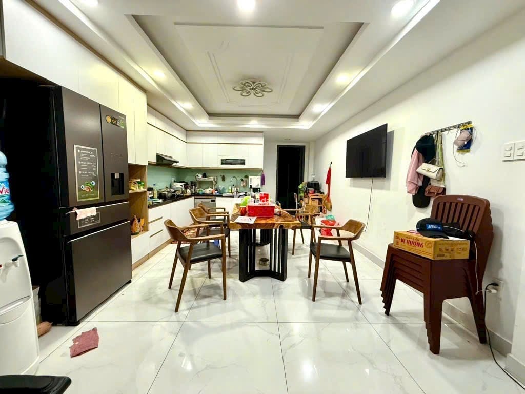 Chủ giảm 800 - khu phân lô liền kề - Thới An 16 - ngay Lê Thị Riêng - 5 tầng