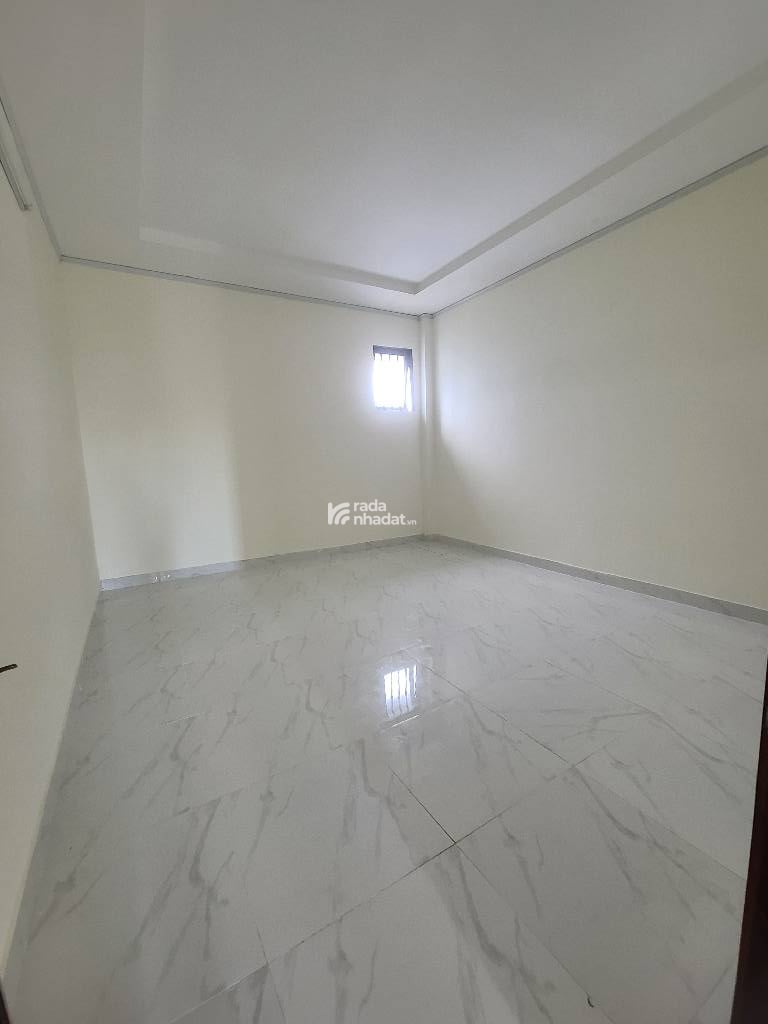 BÁN NHÀ KHU PHÂN LÔ ĐƯỜNG 12M VỈA HÈ XÃ LONG HÒA CẦN ĐƯỚC 61M2 1.75 TỶ FULL THỔ CƯ
