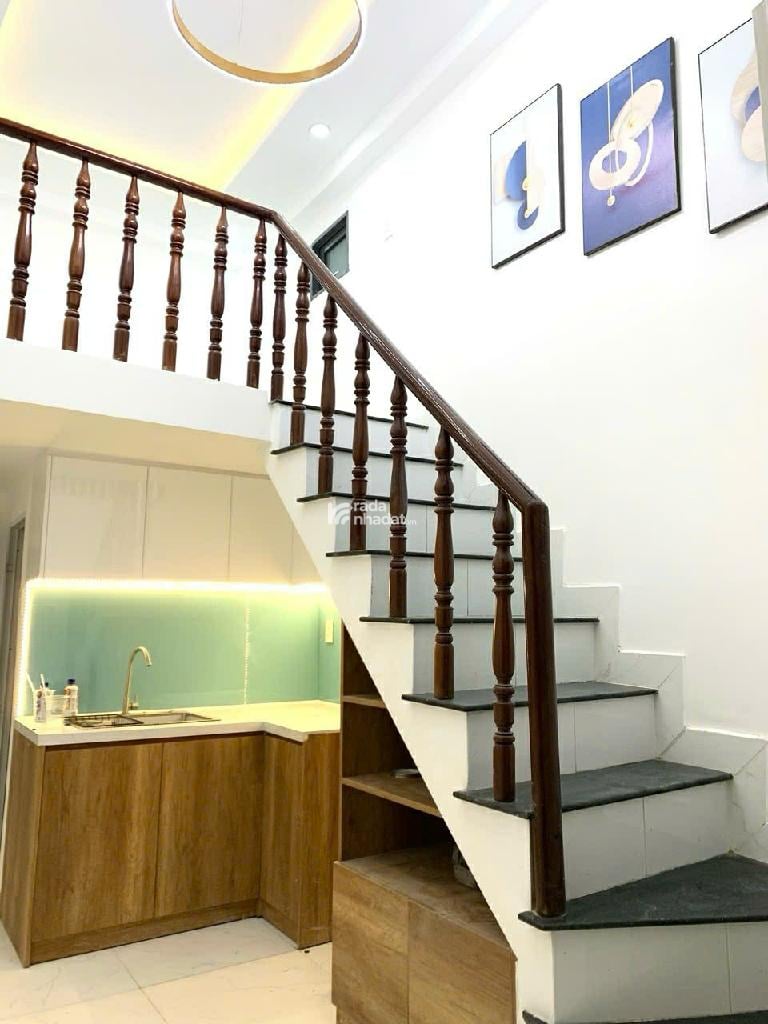 HẺM XE HƠI SÁT NHÀ, NI SƯ HUỲNH LIÊN, TÂN BÌNH, 2 TẦNG CÓ KC Ở NGAY. GIẢM 350TR CHỈ 2.79T TL 