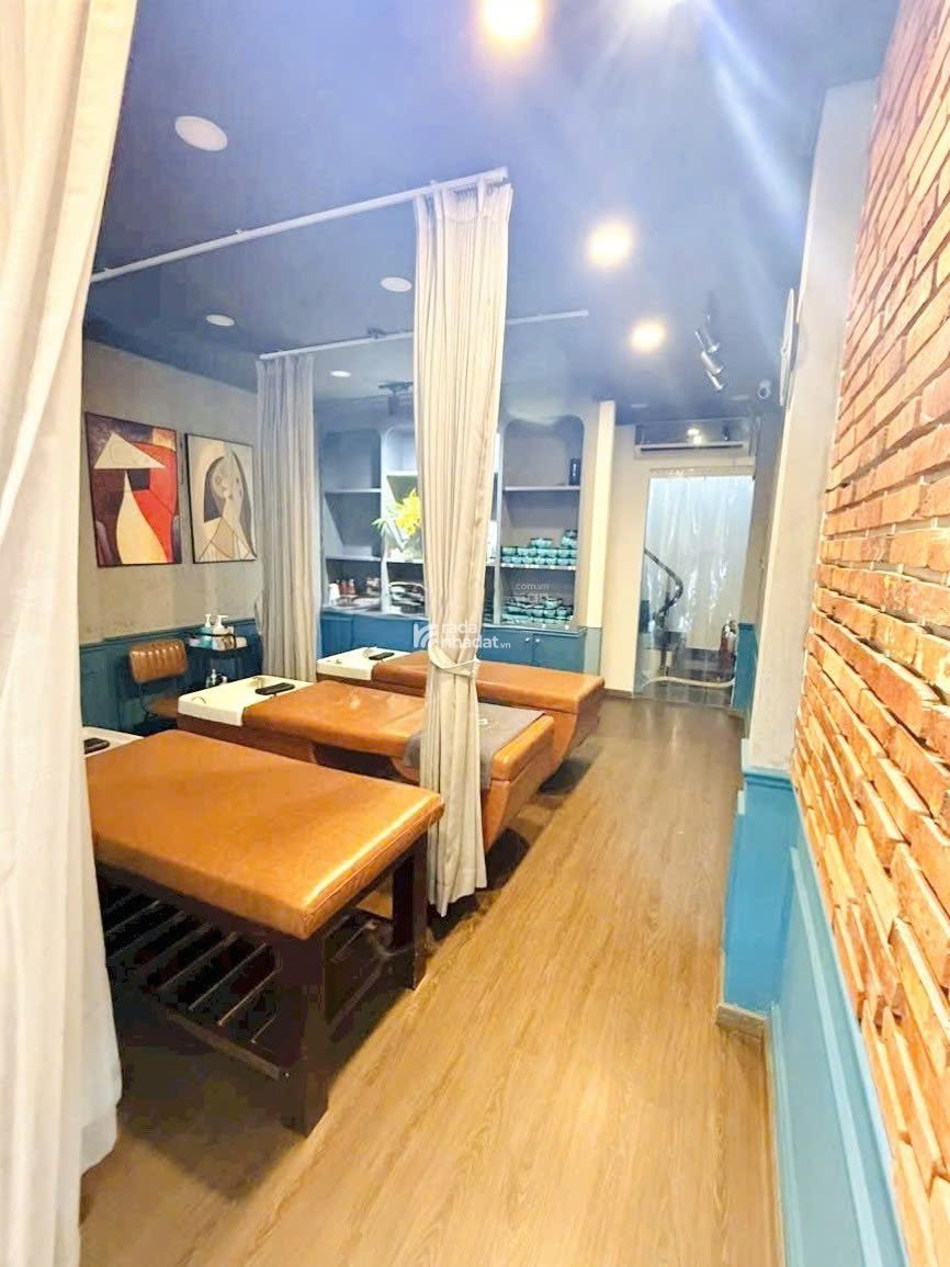 MBKD Hoàng Sa, Q3. 192m2. 1 Trệt 3 Lầu suốt. Kinh doanh đa ngành nghề. Chỉ 30tr