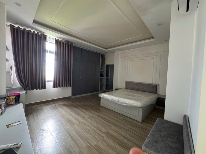 Biệt Thự Phú Hữu 4 Tầng - 98m2 - Sát Cao Tốc & Global City. Giá 9.X Tỷ
