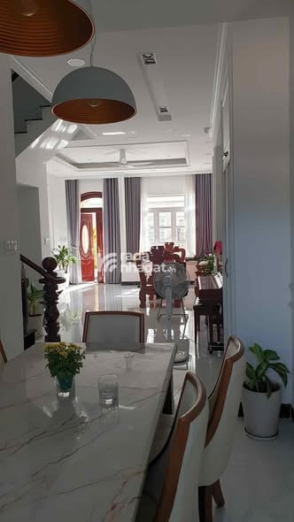 BIỆT THỰ FULL NỘI THẤT CAO CẤP - KHU COMPOUND LITTLE VILLAGE SÁT GIGAMALL, 1 HẦM 1 TRỆT 3 LẦU,