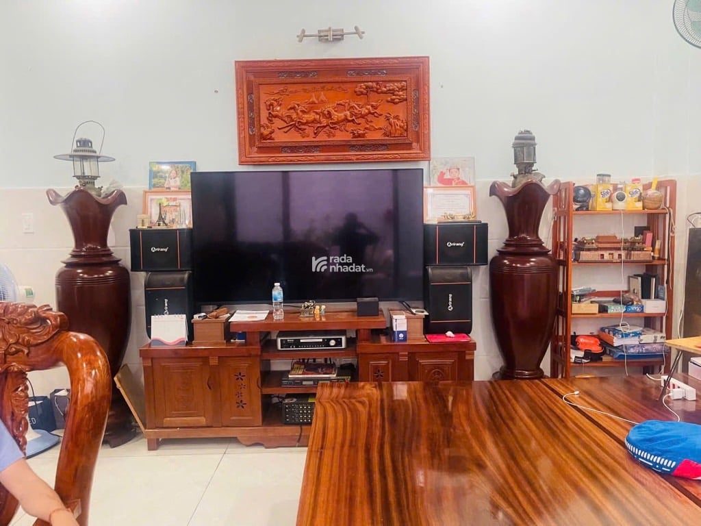 MTKD LÊ NIỆM, TÂN PHÚ, 110M2 CÓ KẾT CẤU. HIẾM CÓ. GIẢM 450TR CHỈ CÒN 13T TL TỐT