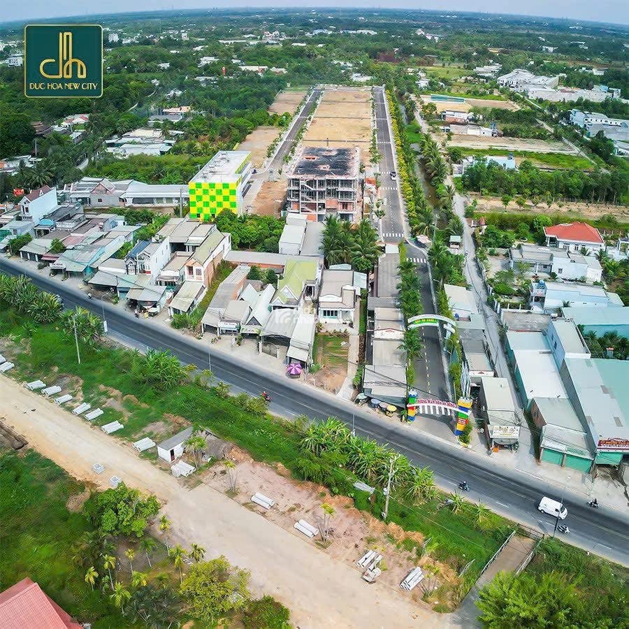 Chính chủ bán lô đất tại Trung tâm Đức Hoà