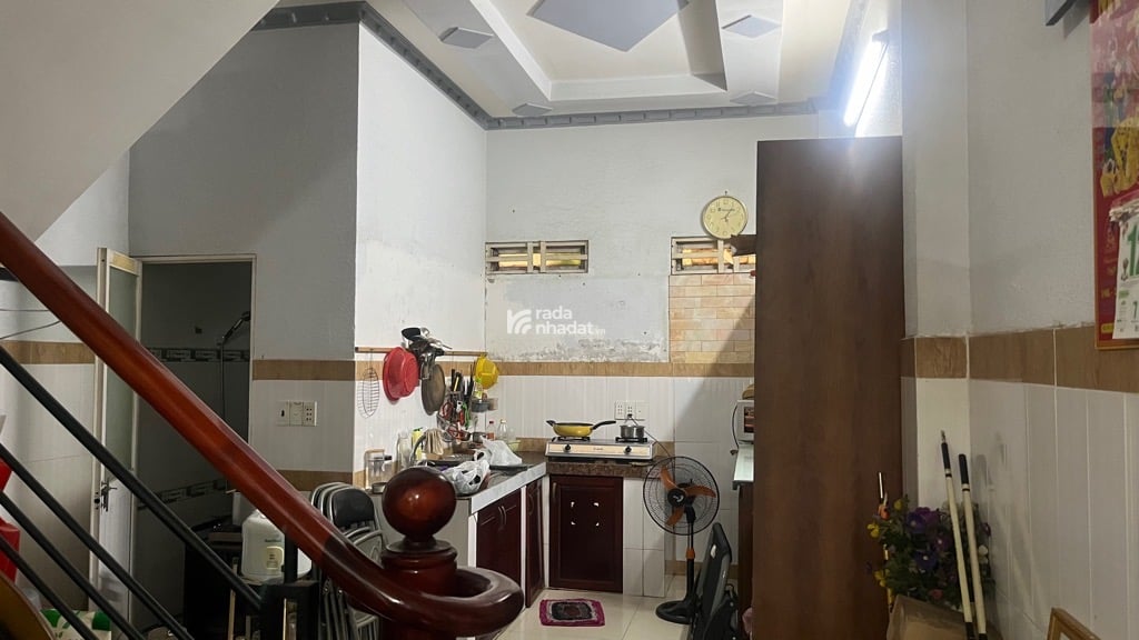HẺM NHỰA CÓ LỀ XE TẢI VI VU, KINH DOANH TỐT, 2 TẦNG, GẦN CC ĐẠT GIA, 4,2X19; 6,3 TỶ.