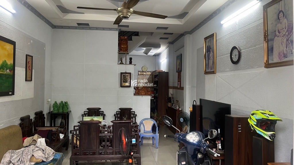 HẺM NHỰA CÓ LỀ XE TẢI VI VU, KINH DOANH TỐT, 2 TẦNG, GẦN CC ĐẠT GIA, 4,2X19; 6,3 TỶ.