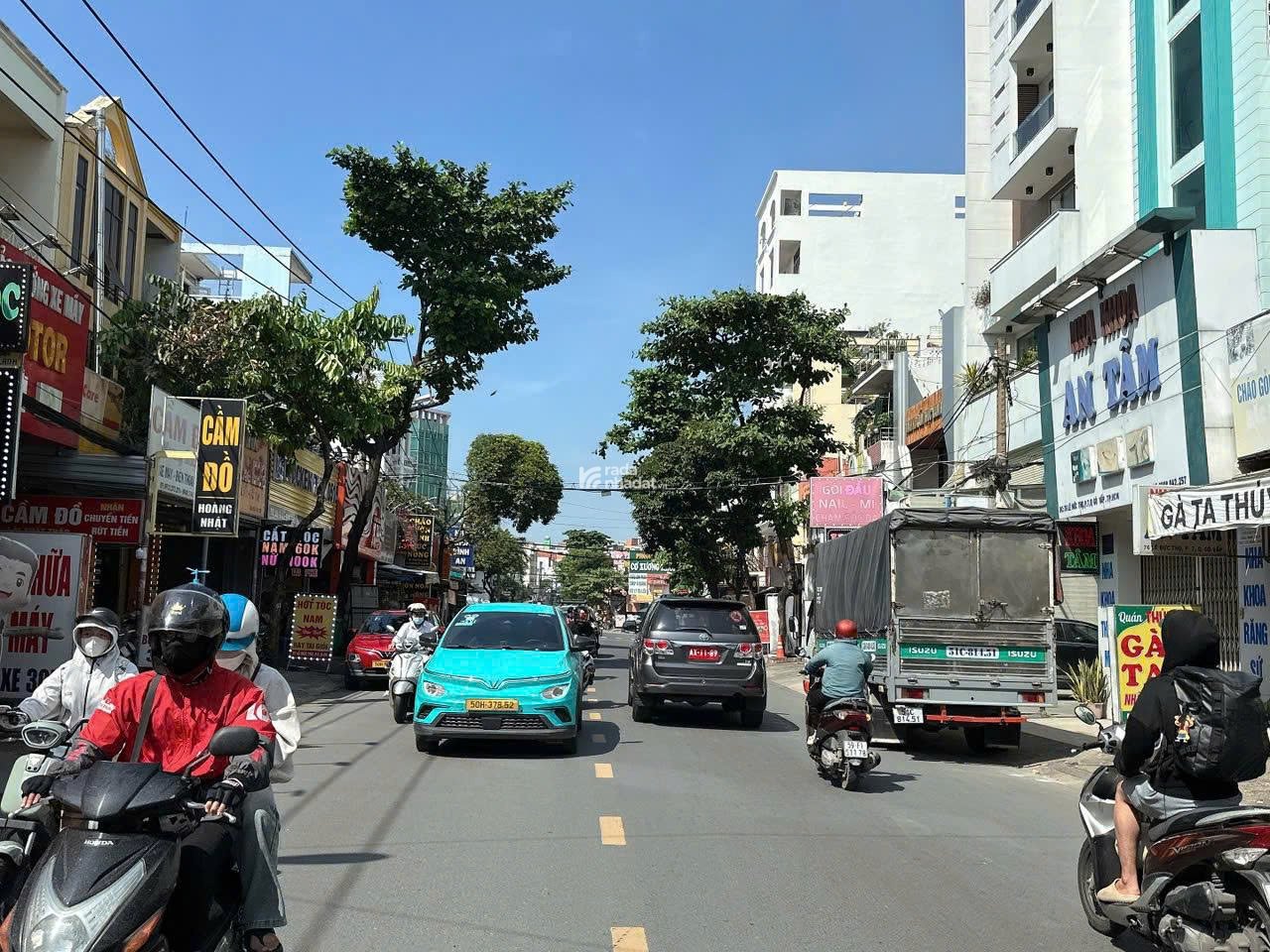 MẶT TIỀN BÁN GẤP. LÊ ĐỨC THỌ ngang 5.1m. 9 tầng BTCT. Đường Lớn 30m. Chỉ 48 tỷ TL.