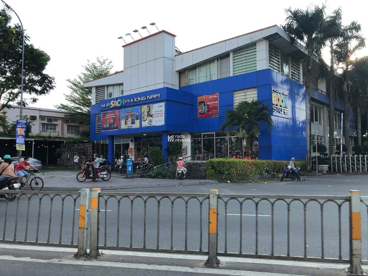 HIẾM chỉ 9.5 tỷ có nhà 3 lầu HXH Quang Trung làm CTY 64m2 ngang 4m ngay CHUỒNG CÚN.