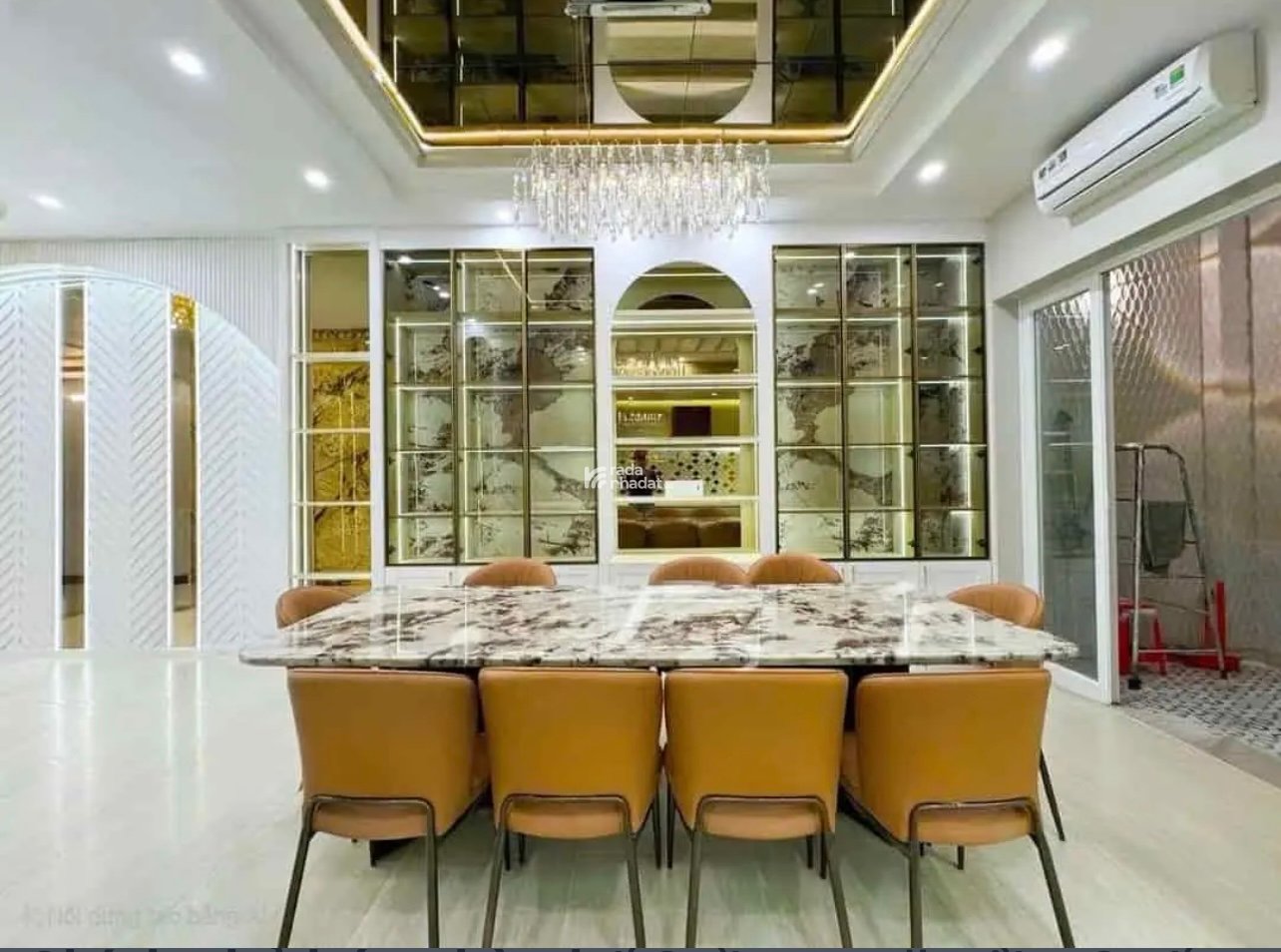 Chính chủ bán biệt thự mini 3 tầng khu cao cấp QL1A Tân An SHR Giá chỉ 2 tỷ 7 86m2