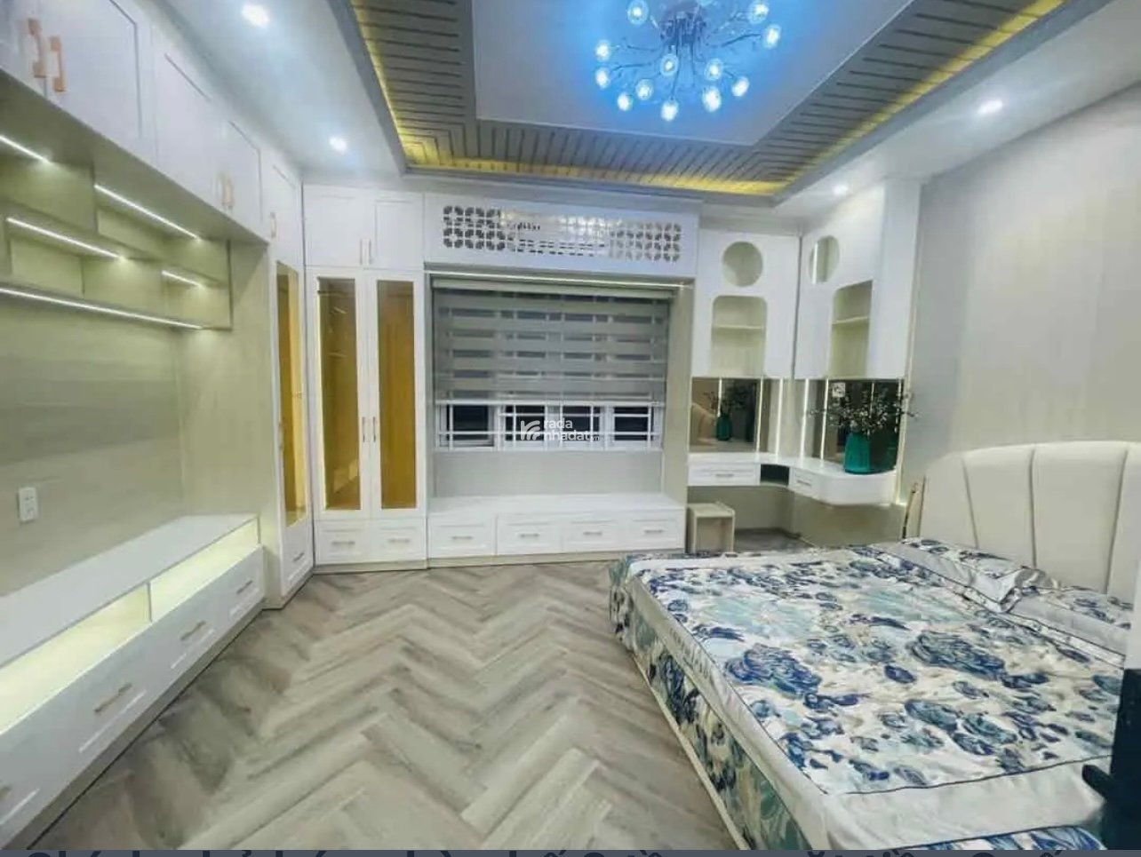 Chính chủ bán biệt thự mini 3 tầng khu cao cấp QL1A Tân An SHR Giá chỉ 2 tỷ 7 86m2