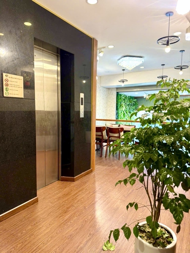 IÊU PHẨM 4 TẦNG- KHU VIP NHÀ LẦU - GẦN NGÃ TƯ BỐN XÃ - GIÁP TÂN PHÚ - Q6 -Q11