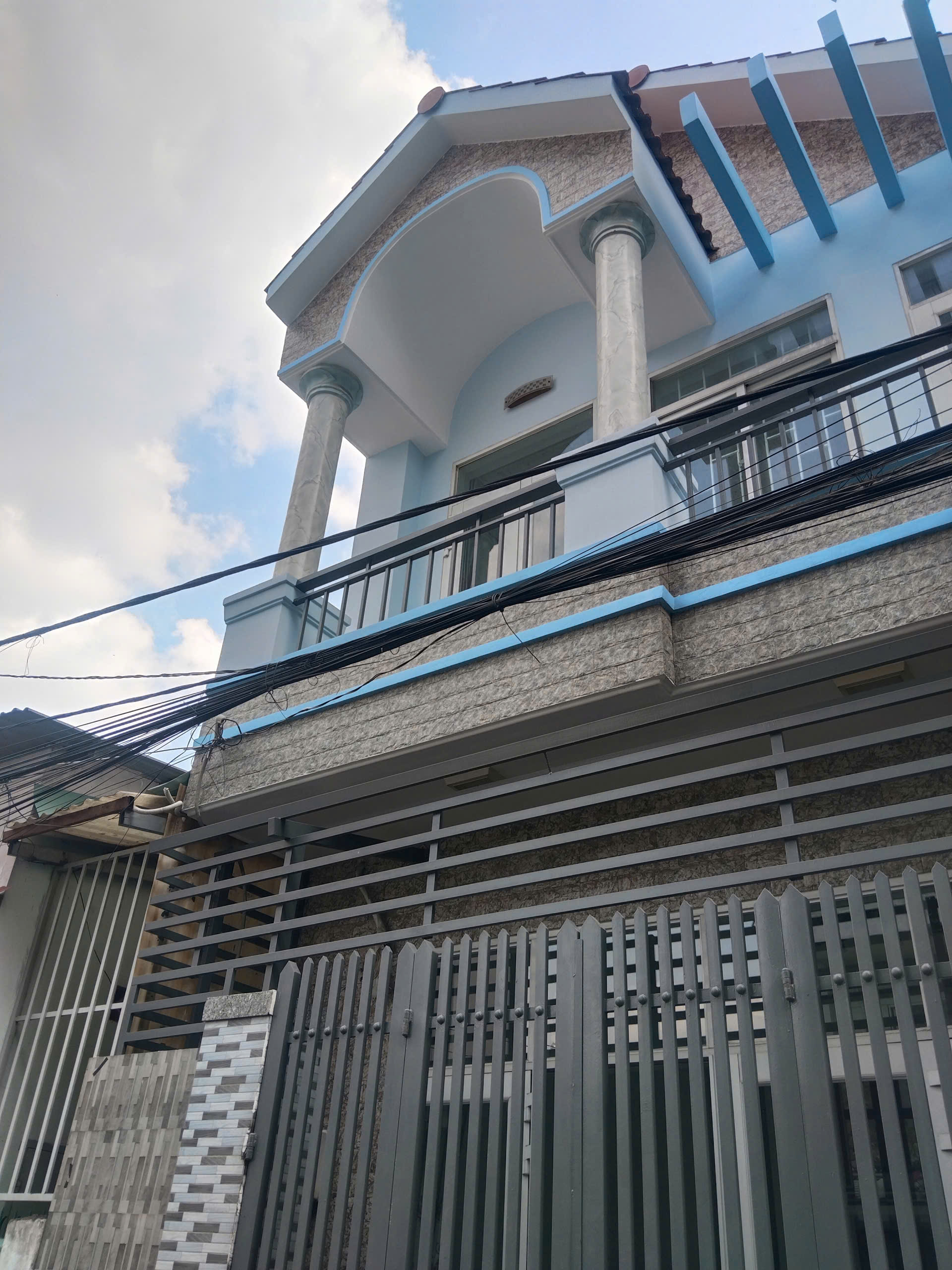 Nhà mới 2 Tầng Hẻm ÔTô Thông - Gần Trường Đại Học -TNPA Q9. Giá 6.5 Tỷ
