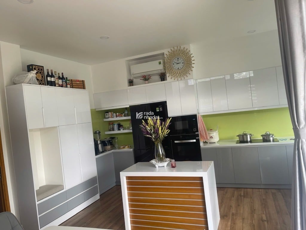 SIÊU BIỆT THỰ 3 TẦNG MẶT TIỀN LÔ GÓC AN DƯƠNG VƯƠNG 170M2 NGANG KHỦNG 10M NHIK 16TỶ 